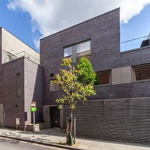 Appartement met Vijf Slaapkamers